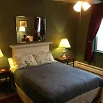 The Inn At Tamayo