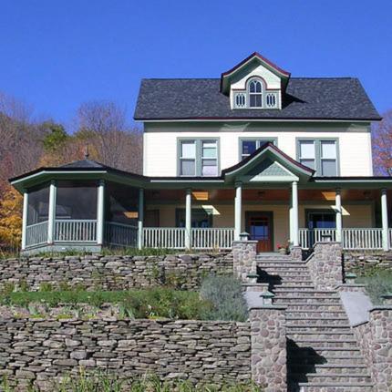 Bed & Breakfast Breezy Hill 3*