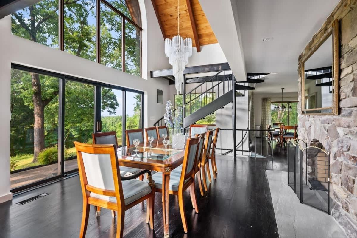 Catskill Estate Epic Views Hot Tub