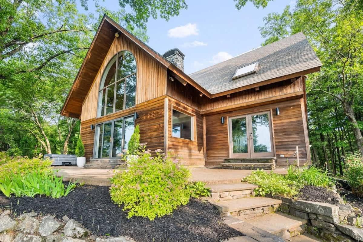 Catskill Estate Epic Views Hot Tub * Kingston