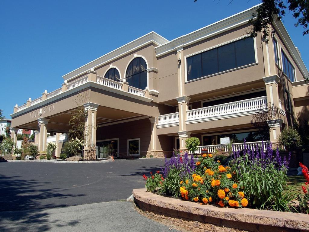 Resort Roma And Conference Center