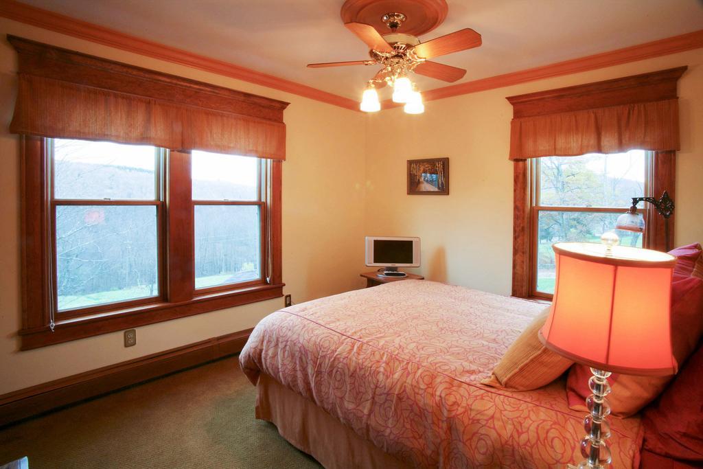 Bed & Breakfast Breezy Hill