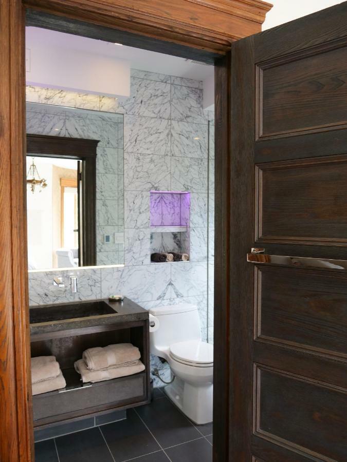 Shadowcrest Guest house