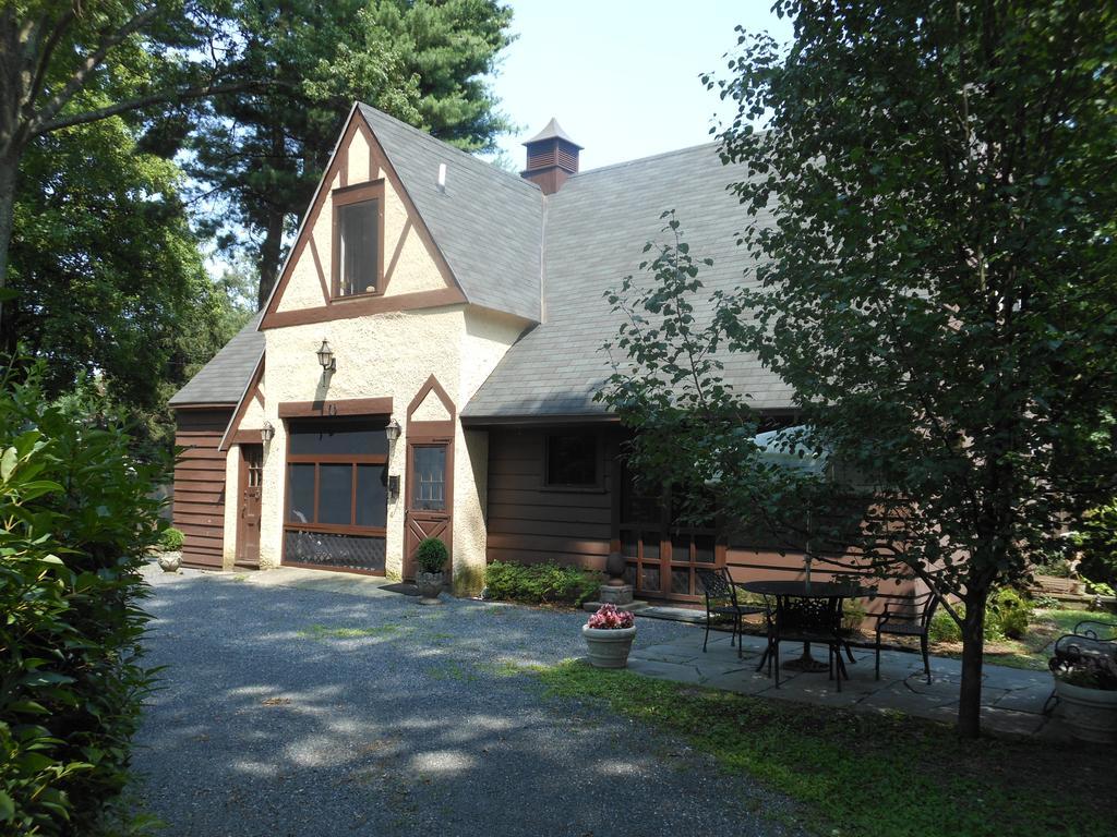 The Carriage House Loft
